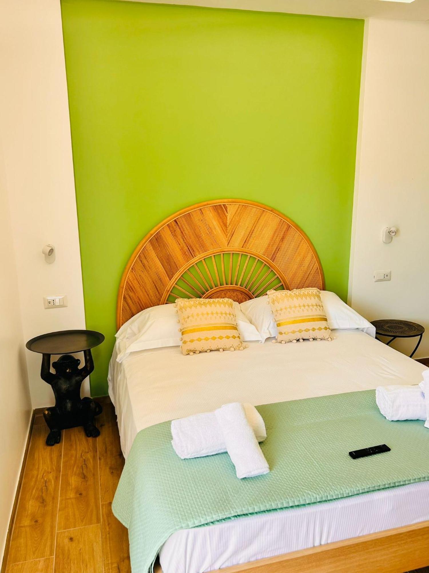 Mensos Rooms Olbia Dış mekan fotoğraf