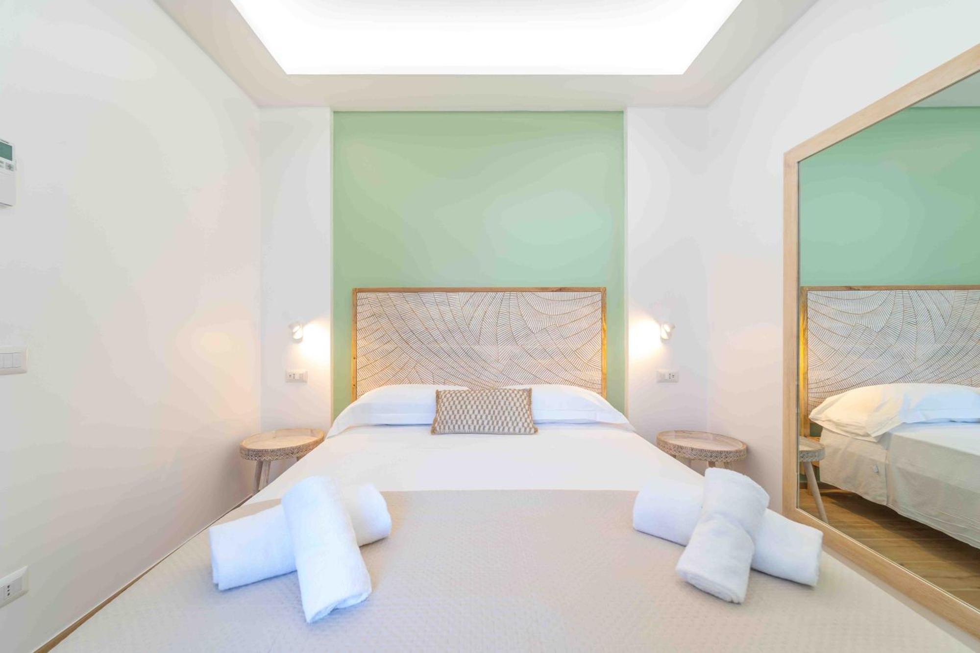 Mensos Rooms Olbia Dış mekan fotoğraf