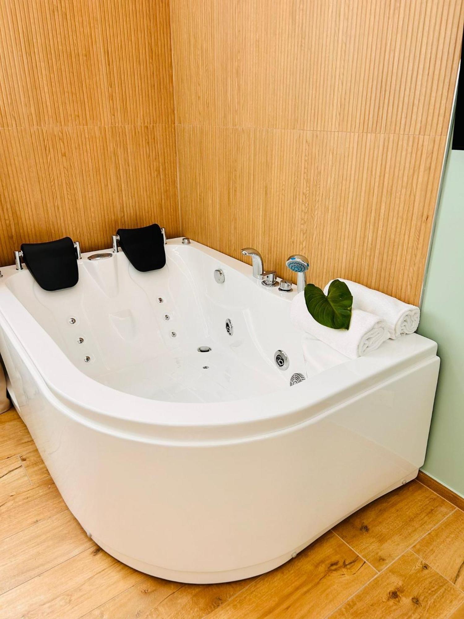 Mensos Rooms Olbia Dış mekan fotoğraf
